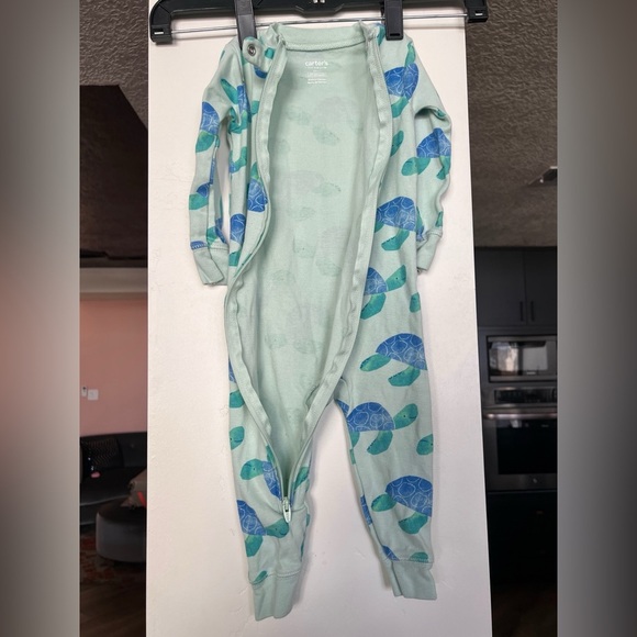 Carter's Vibrant Footies with Fun Design sz 12M NEW - Picture 6 of 9